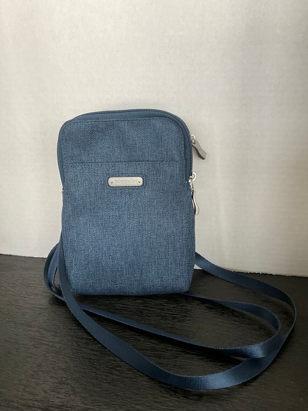Baggallini Take Two RFID Bryant Crossbody
